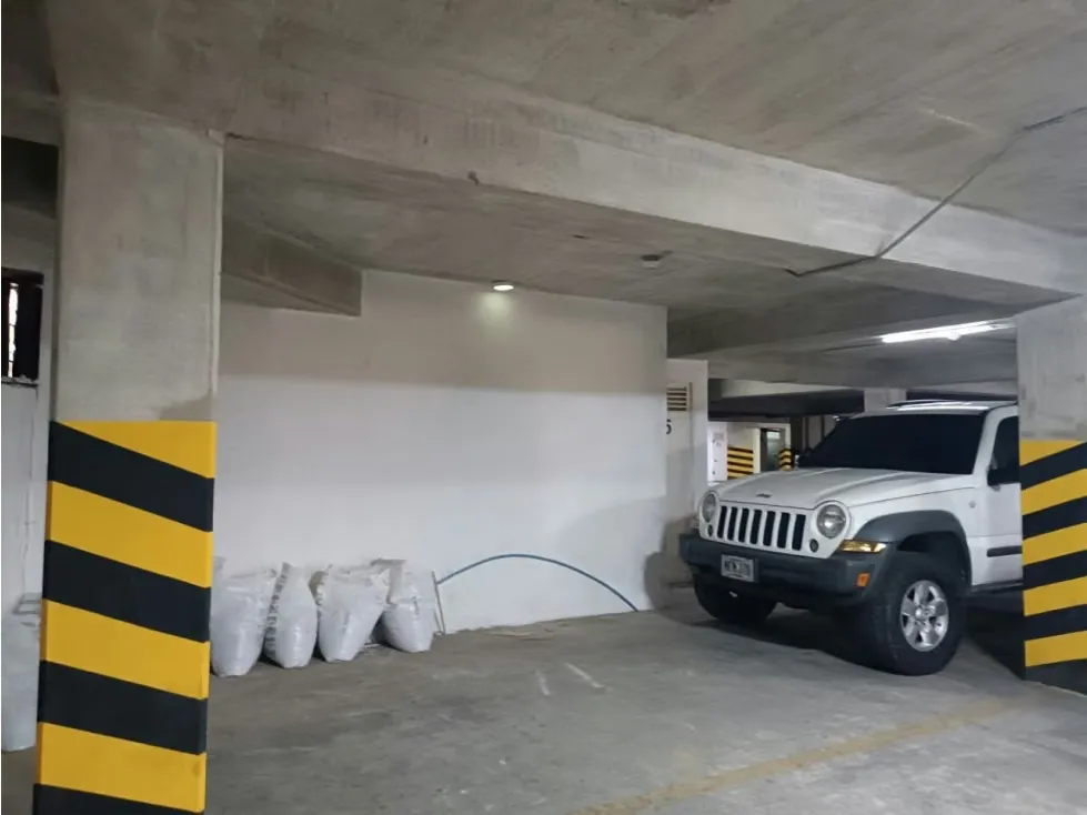 Venta de Apartamento en Terrazas del Avila 140 mts - 25