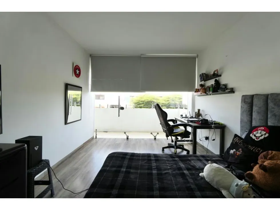 Venta de Casa Colinas de Vista Alegre Completamente Remodelada. 672m2. - 23