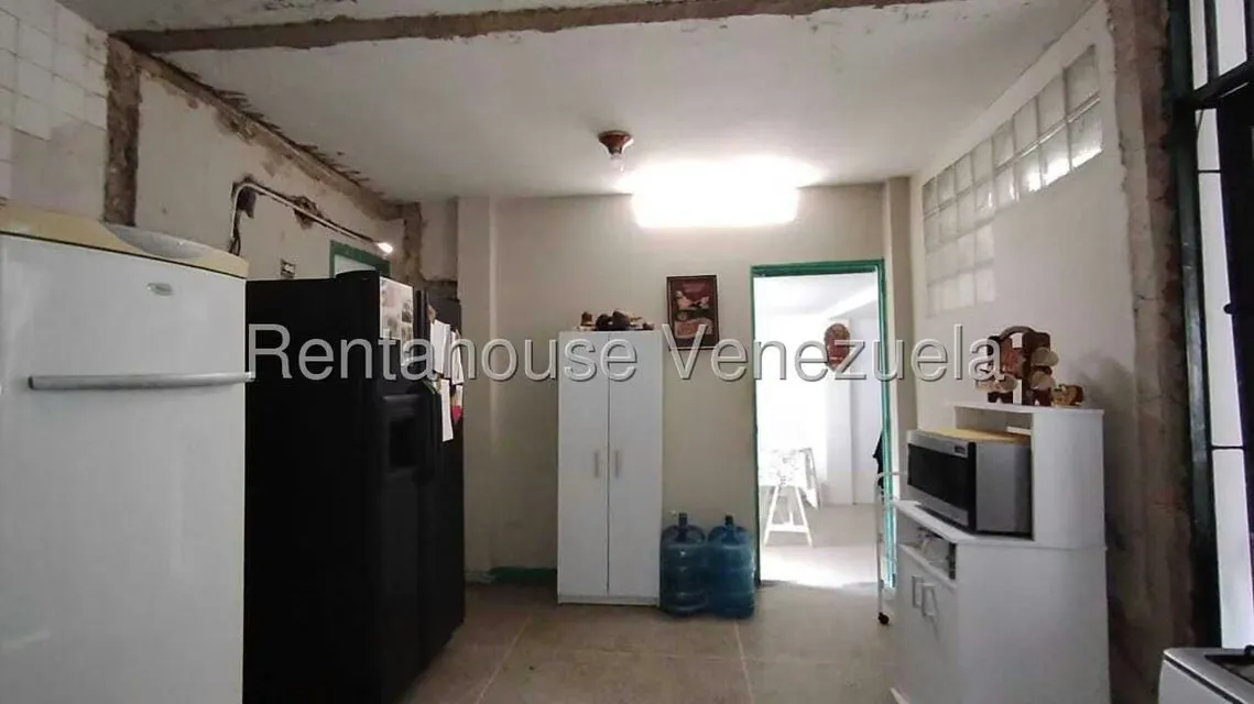 Casa (Duplex) en Alquiler en Los Chorros, Distrito Metropolitano - 12
