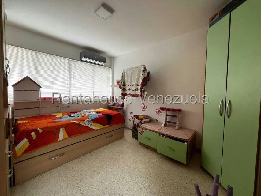 Casa (Duplex) en Alquiler en Los Chorros, Distrito Metropolitano - 17