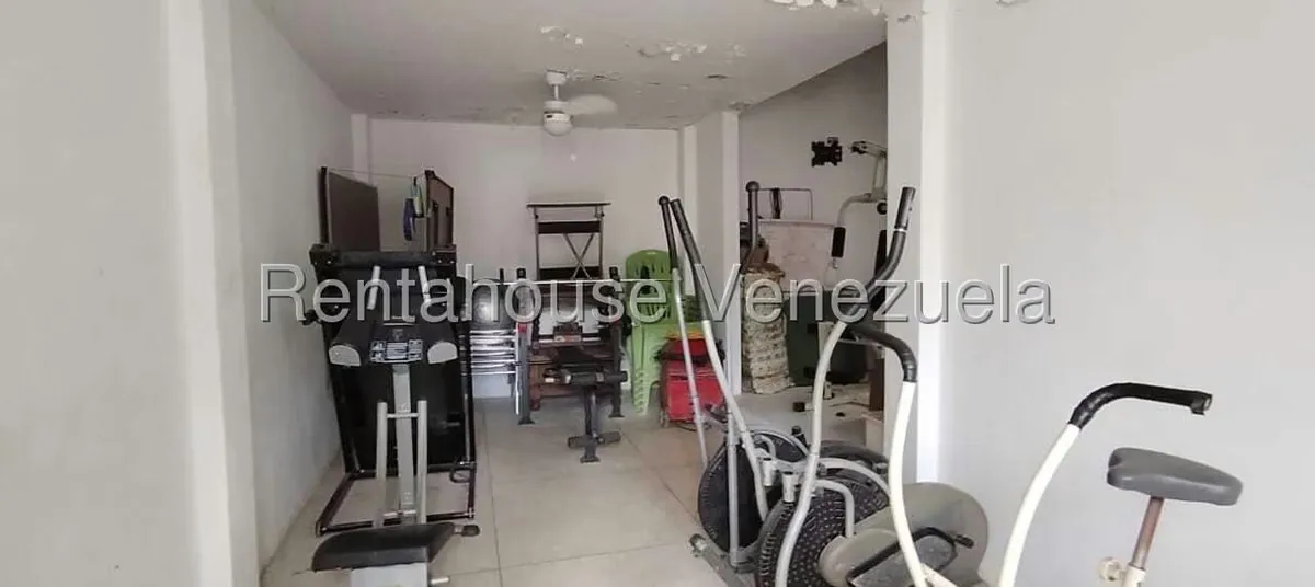 Casa (Duplex) en Alquiler en Los Chorros, Distrito Metropolitano - 23