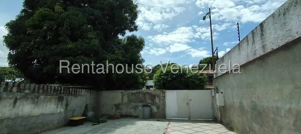 Casa (Duplex) en Alquiler en Los Chorros, Distrito Metropolitano - 31