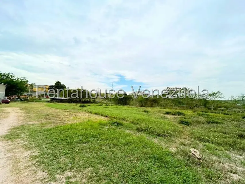 Local Comercial en Venta en El Cercado, Lara - 16