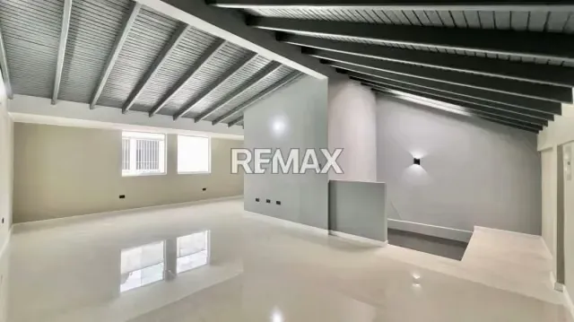 En VENTA Casa a ESTRENAR en Conjunto Cerrado El Solar de La Castellana Estilo Minimalista Cálido. - 8