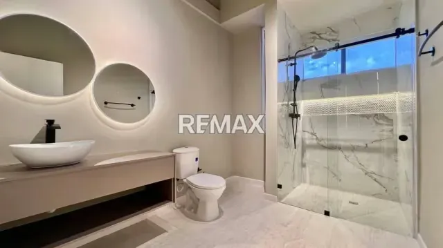 En VENTA Casa a ESTRENAR en Conjunto Cerrado El Solar de La Castellana Estilo Minimalista Cálido. - 9