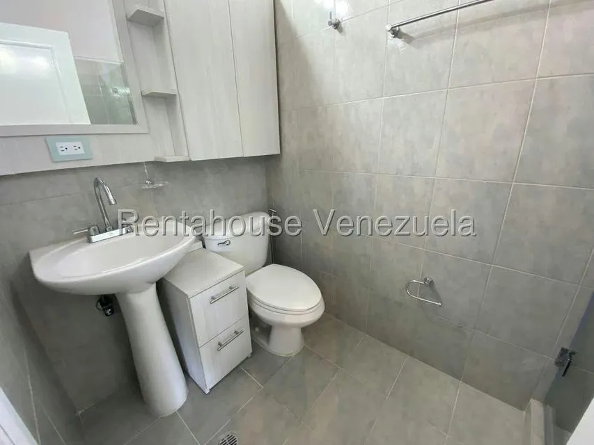Apartamento (1 Nivel) en Venta en Colinas de La Tahona, Distrito Metropolitano - 21