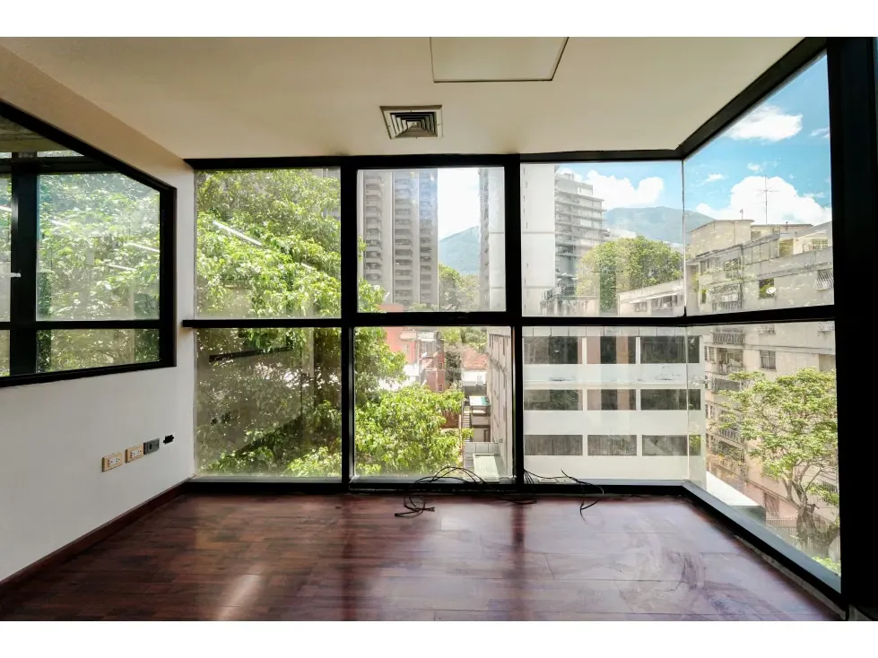 Se vende oficina 181m2 Torre Credicard El Bosque 6505 - 18