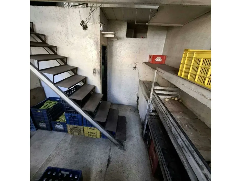 LOCAL COMERCIAL EN ALQUILER EL PUNTO QUE SU MARCA NECESITA 223M2 - 14