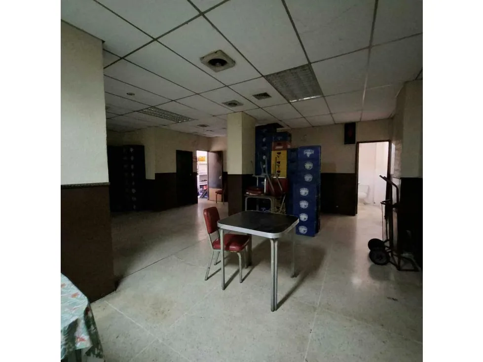 LOCAL COMERCIAL EN ALQUILER EL PUNTO QUE SU MARCA NECESITA 223M2 - 7