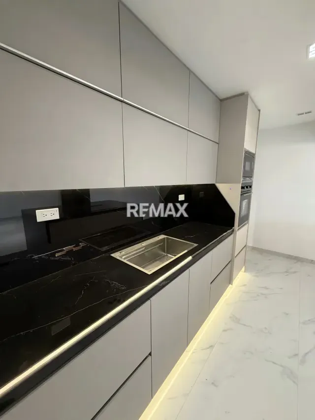 BELLO APARTAMENTO EN VENTA EN URB. BASE ARAGUA - 4
