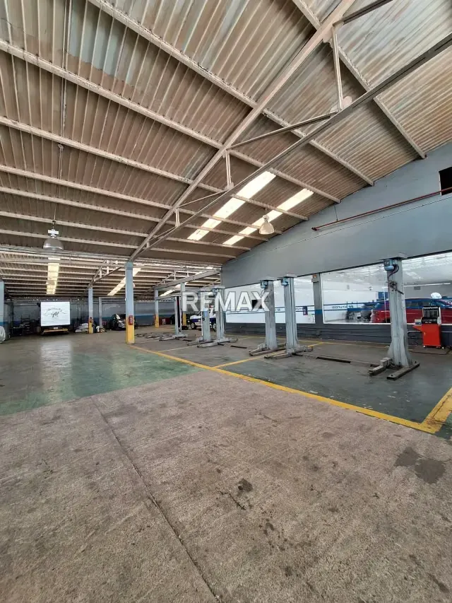 EN VENTA GALPON CONCESIONARIO EN PORLAMAR - 13