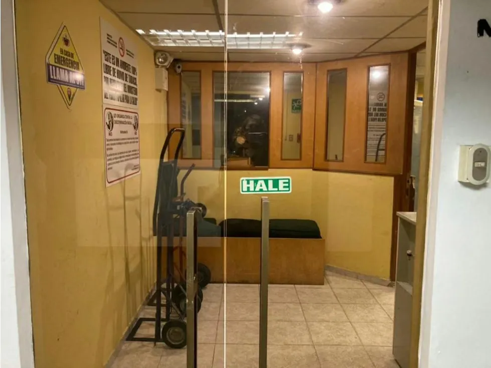 Se vende oficina 120m2 Los Ruices 9289 - 4