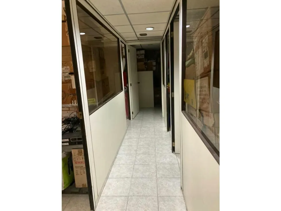 Se vende oficina 120m2 Los Ruices 9289 - 5
