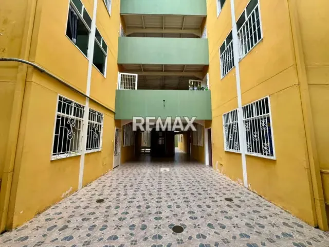 Apartamento. Alquiler. Via Cueva Del Oso