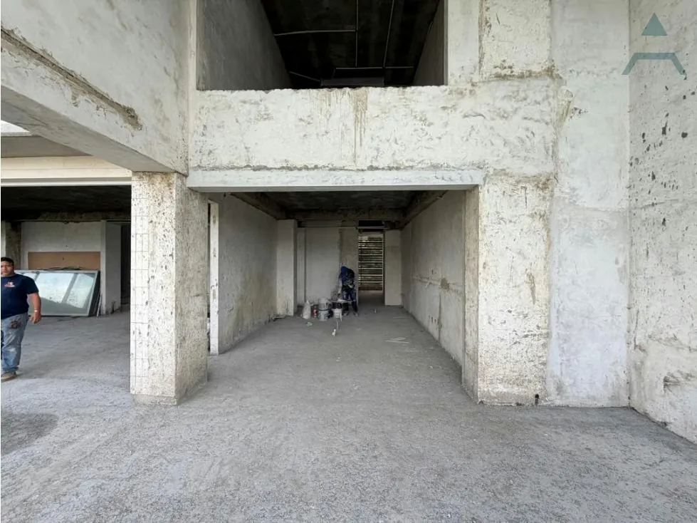 Se vende Apto PH duplex 380m² 4h+s/6b+s/5p Altamira - 30