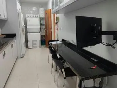 Excelente apartamento remodelado de lujo listo ara entrar - 9