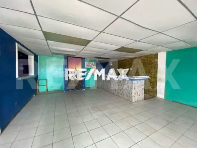 LOCAL COMERCIAL - 3