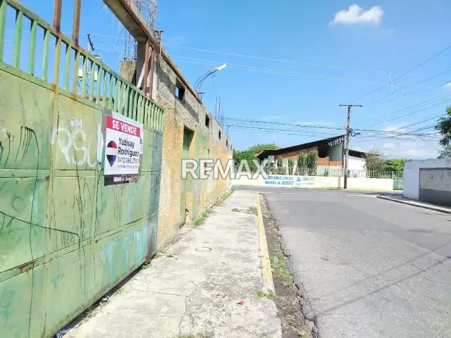 TERRENO EN VENTA