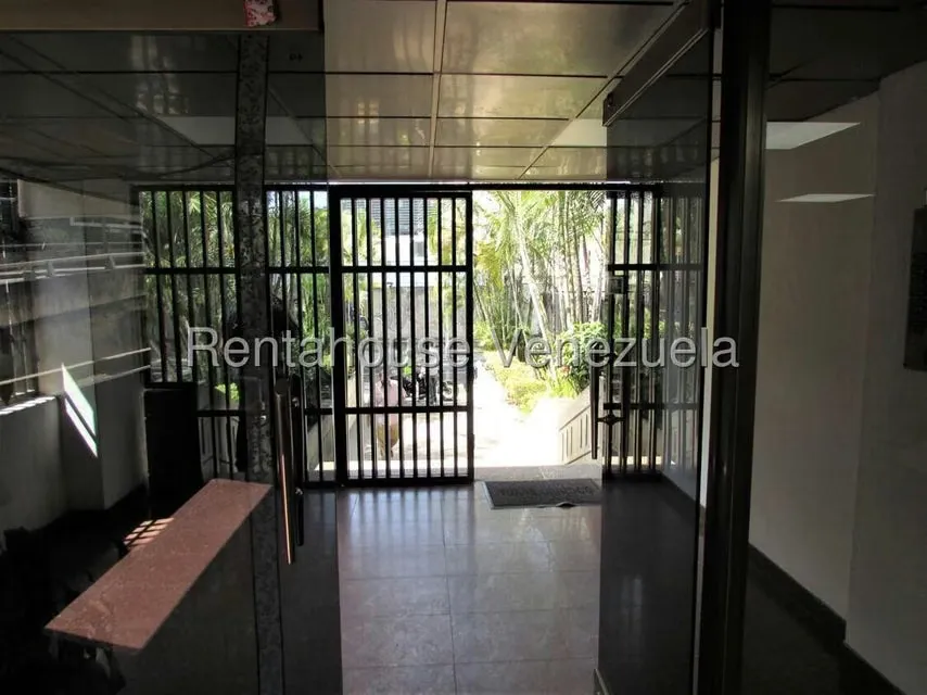 Oficina en Venta en Las Mercedes, Distrito Metropolitano - 2