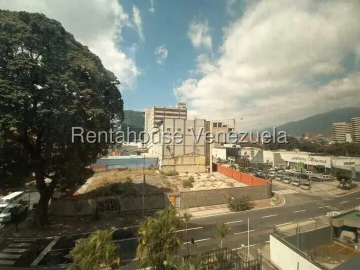 Oficina en Venta en Las Mercedes, Distrito Metropolitano - 34