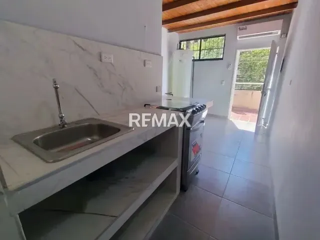 Cómodo apartamento tipo estudio en alquiler en Cocheima, La Asunción. Semi-amoblado. - 11