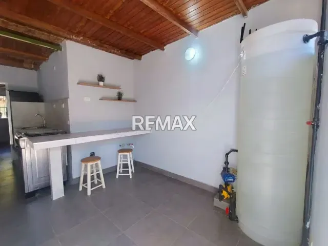 Cómodo apartamento tipo estudio en alquiler en Cocheima, La Asunción. Semi-amoblado. - 9