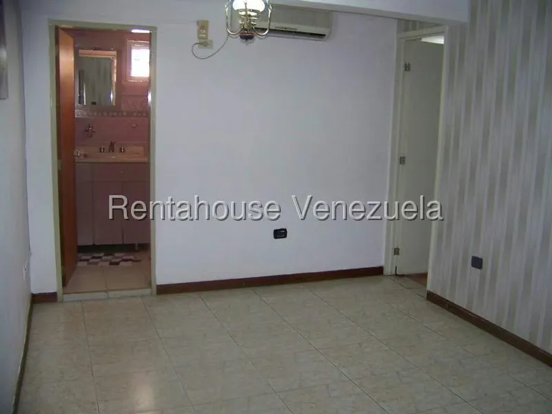 Casa (Duplex) en Venta en El Castillejo, Miranda - 34