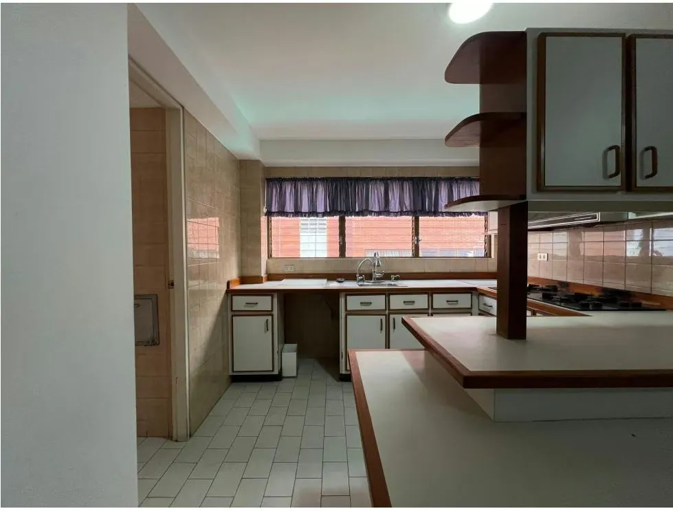 Se alquila Apto 209m² 3h+s/3b/3p La Castellana - 12
