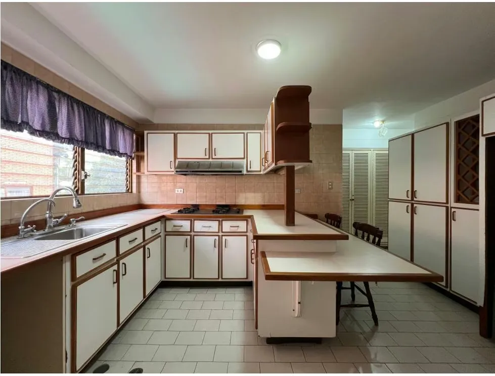 Se alquila Apto 209m² 3h+s/3b/3p La Castellana - 13