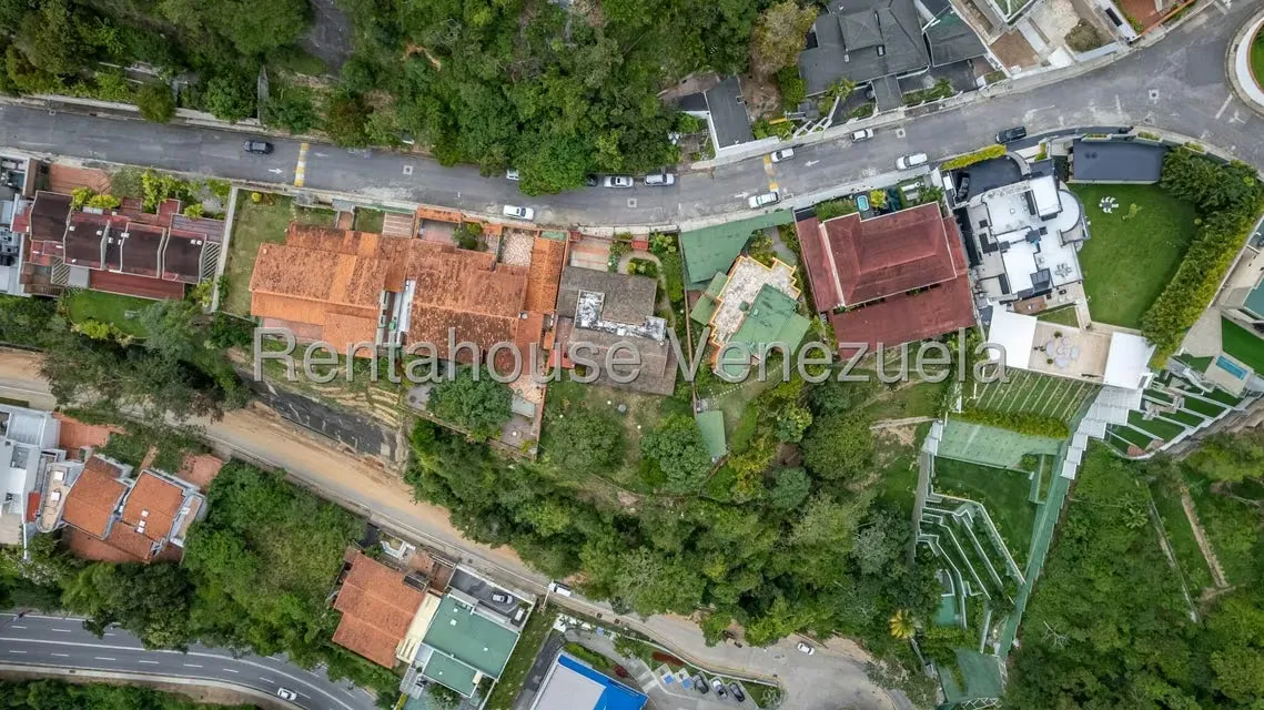 Casa (1 Nivel) en Venta en Colinas del Tamanaco, Distrito Metropolitano - 16