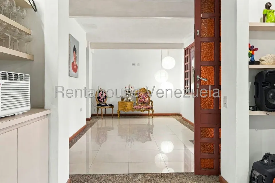 Casa (1 Nivel) en Venta en Colinas del Tamanaco, Distrito Metropolitano - 27