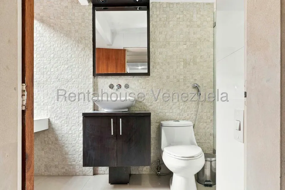 Casa (1 Nivel) en Venta en Colinas del Tamanaco, Distrito Metropolitano - 53