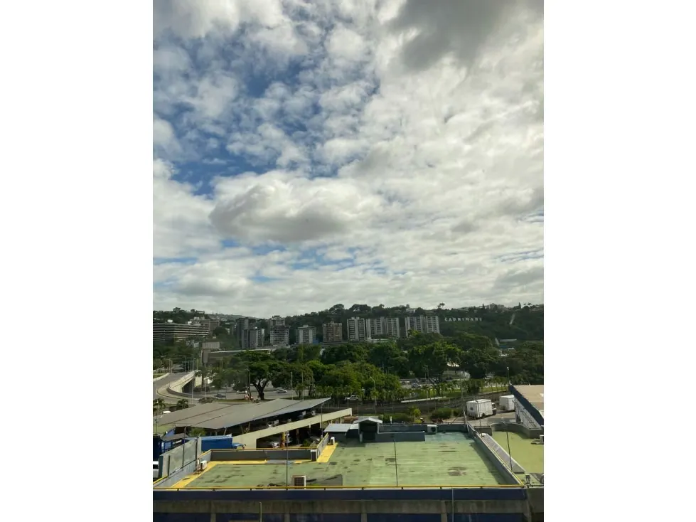 OFICINA EN ALQUILER 120 M2 - URB. LOS RUICES - 12