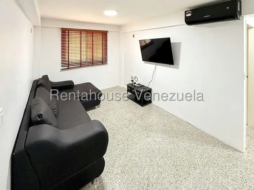 Apartamento (1 Nivel) en Alquiler en Metropolitano Javier, Lara - 12