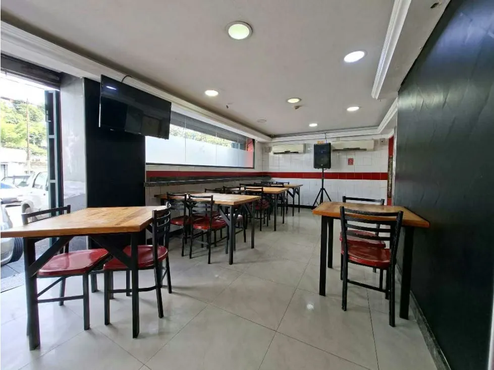 FONDO DE COMERCIO EN VENTA UBICADO EN EL PUEBLO DE BARUTA /EQUIPADO - 2