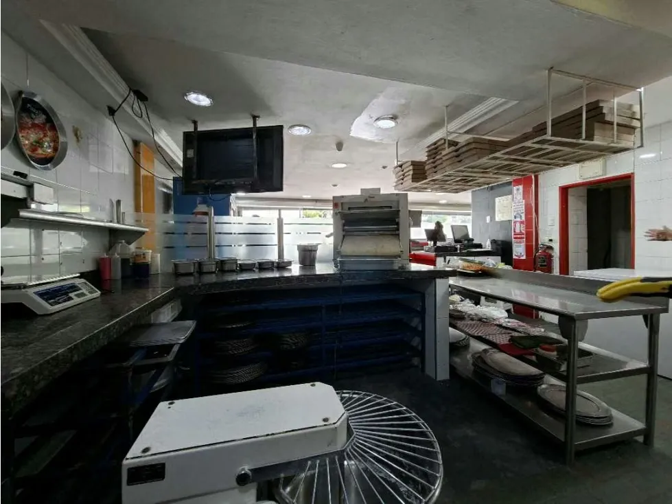 FONDO DE COMERCIO EN VENTA UBICADO EN EL PUEBLO DE BARUTA /EQUIPADO - 8