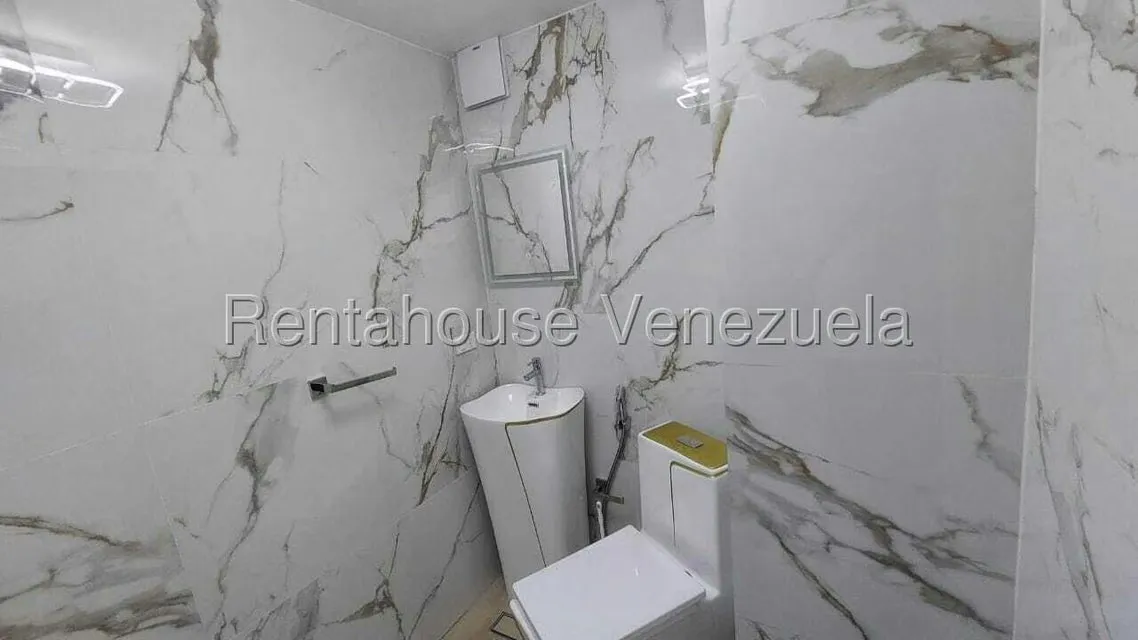 Apartamento (1 Nivel) en Venta en Casalta II, Distrito Metropolitano - 14