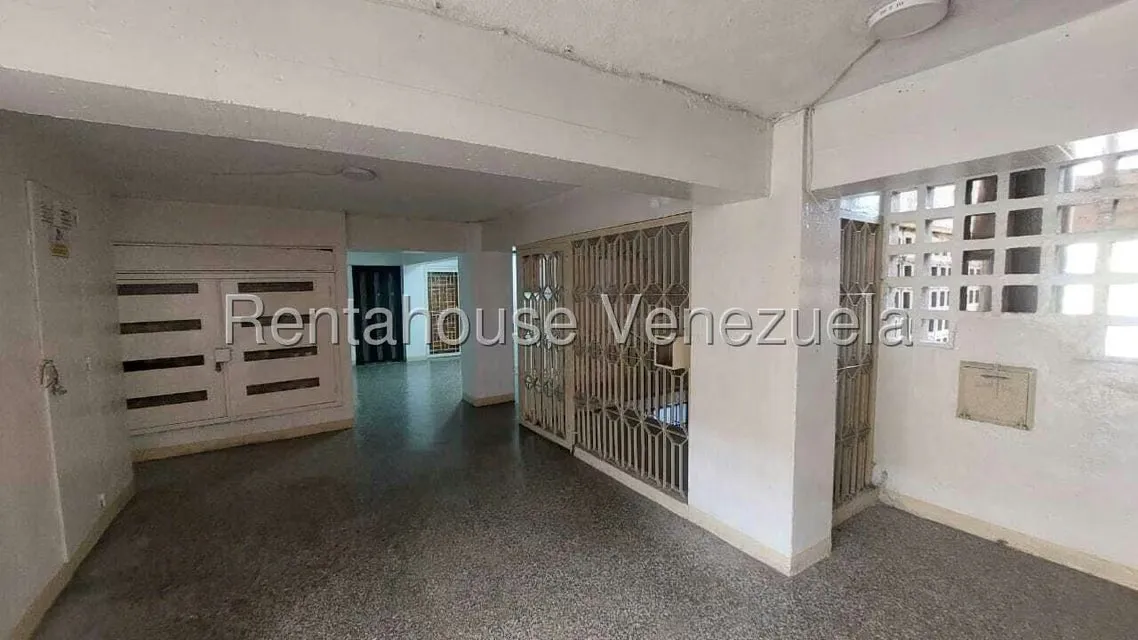 Apartamento (1 Nivel) en Venta en Casalta II, Distrito Metropolitano - 18