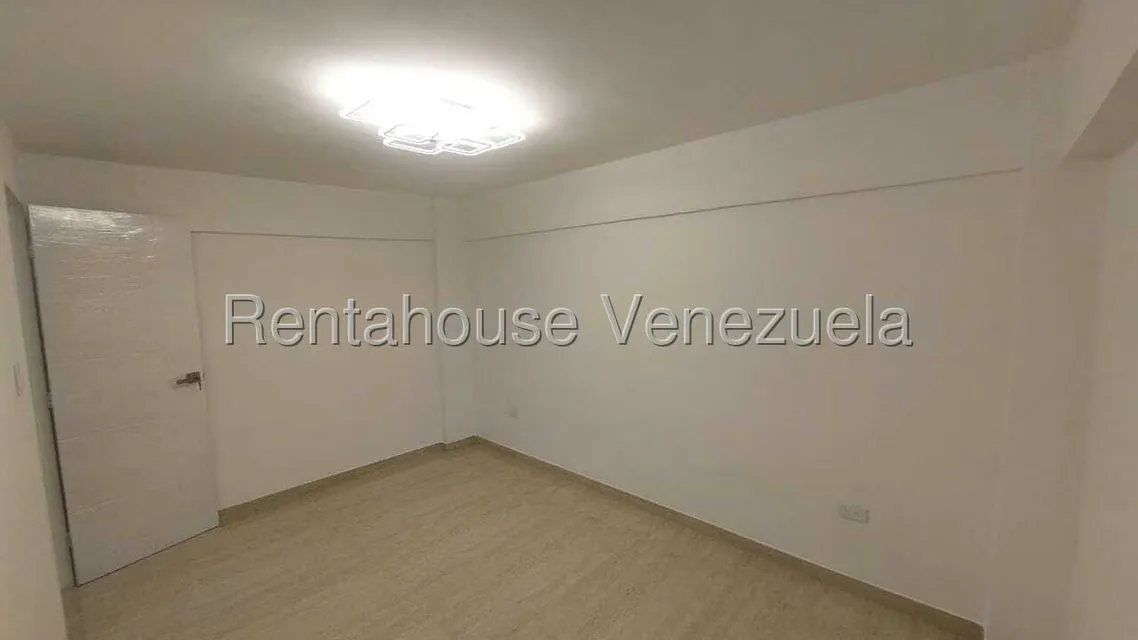 Apartamento (1 Nivel) en Venta en Casalta II, Distrito Metropolitano - 19