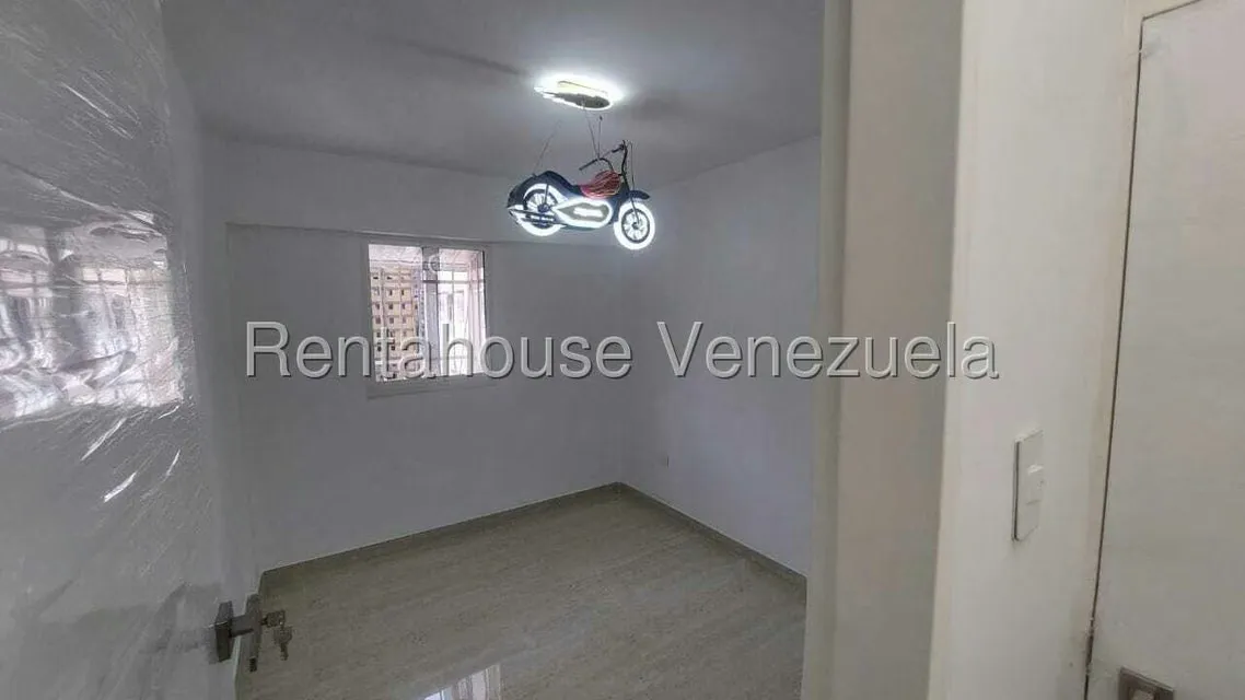 Apartamento (1 Nivel) en Venta en Casalta II, Distrito Metropolitano - 24