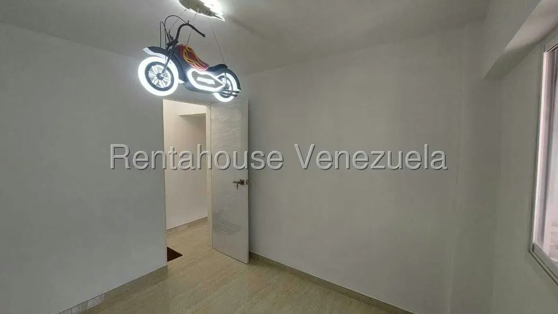 Apartamento (1 Nivel) en Venta en Casalta II, Distrito Metropolitano - 10