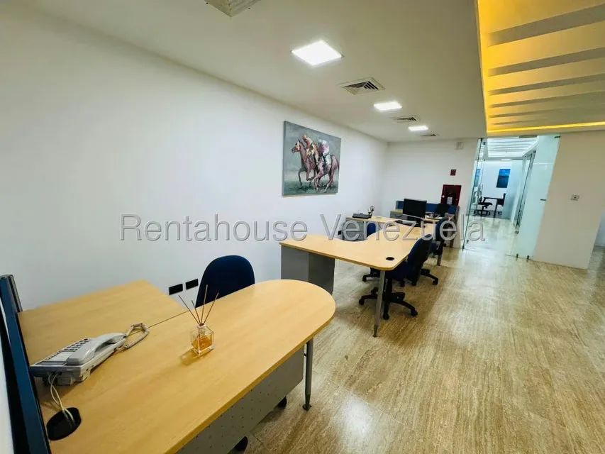 Oficina en Venta en Macaracuay, Distrito Metropolitano - 13