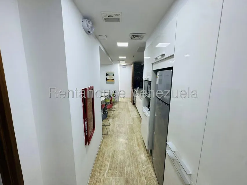 Oficina en Venta en Macaracuay, Distrito Metropolitano - 16
