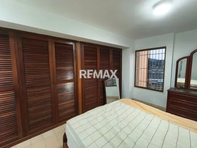 LINDO Y AMPLIO APARTAMENTO EN VENTA EN LOS RUICES - 18