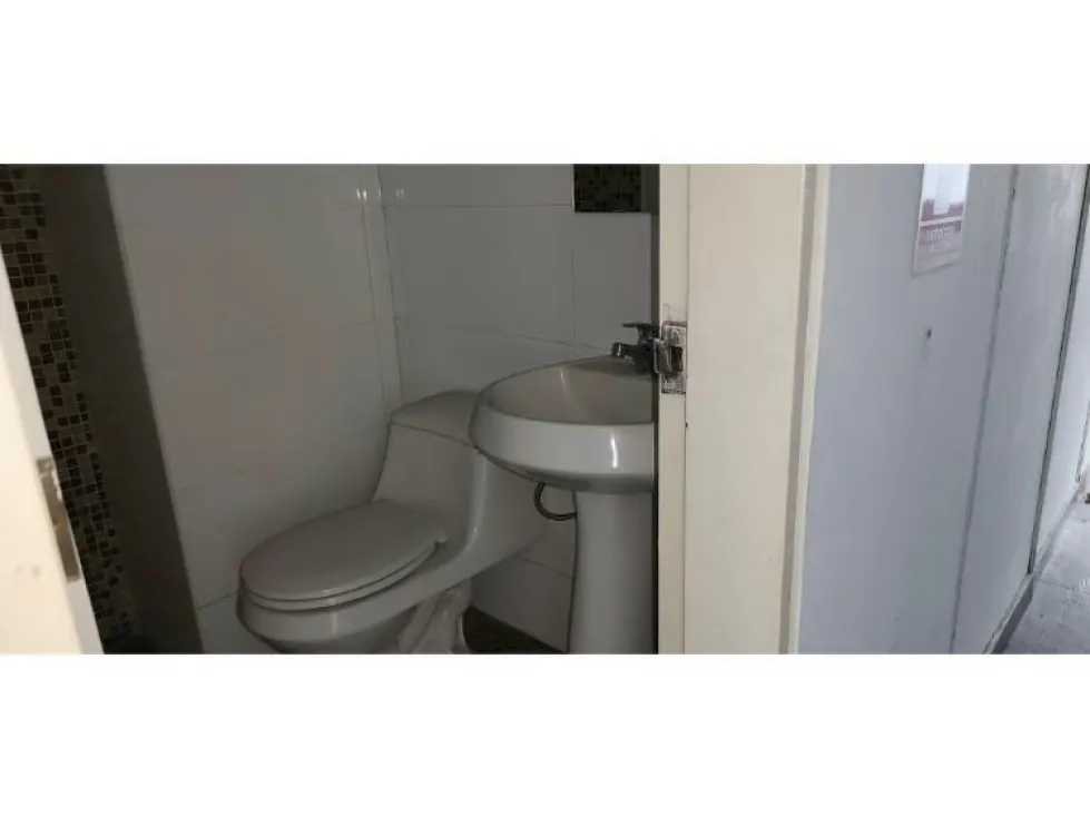 Alquilo oficina 230m2 Altamira 4776 - 18