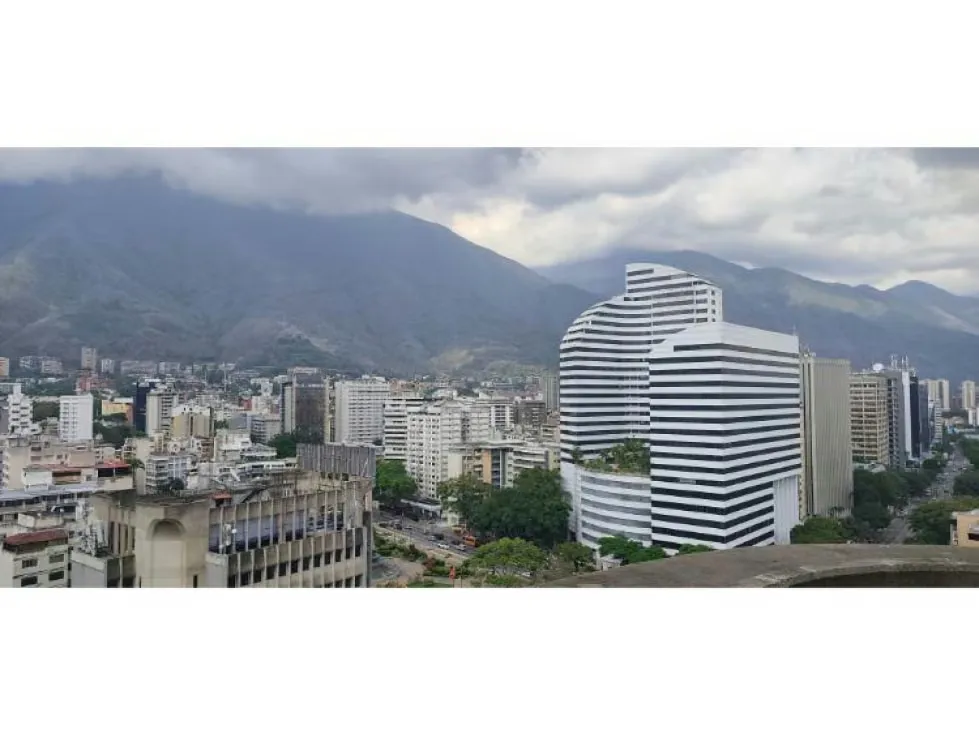 Alquilo oficina 230m2 Altamira 4776 - 10