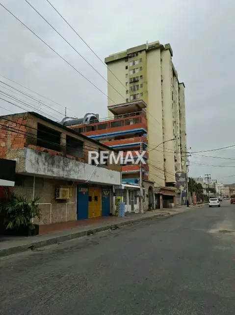 EN VENTA FONDO DE COMERCIO EN PORLAMAR