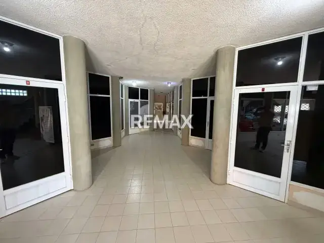 Local Comercial en Alquiler