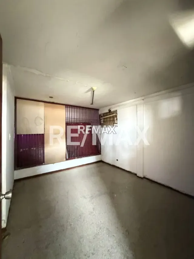 Local comercial en Alquiler C.C Leunsa - 3