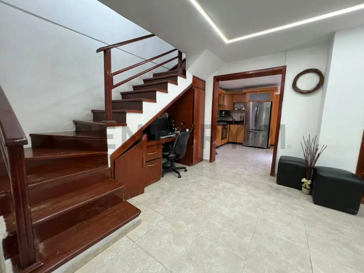 Venta de Casa - 4